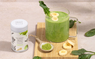 Matcha, banana and spinach detox smoothie